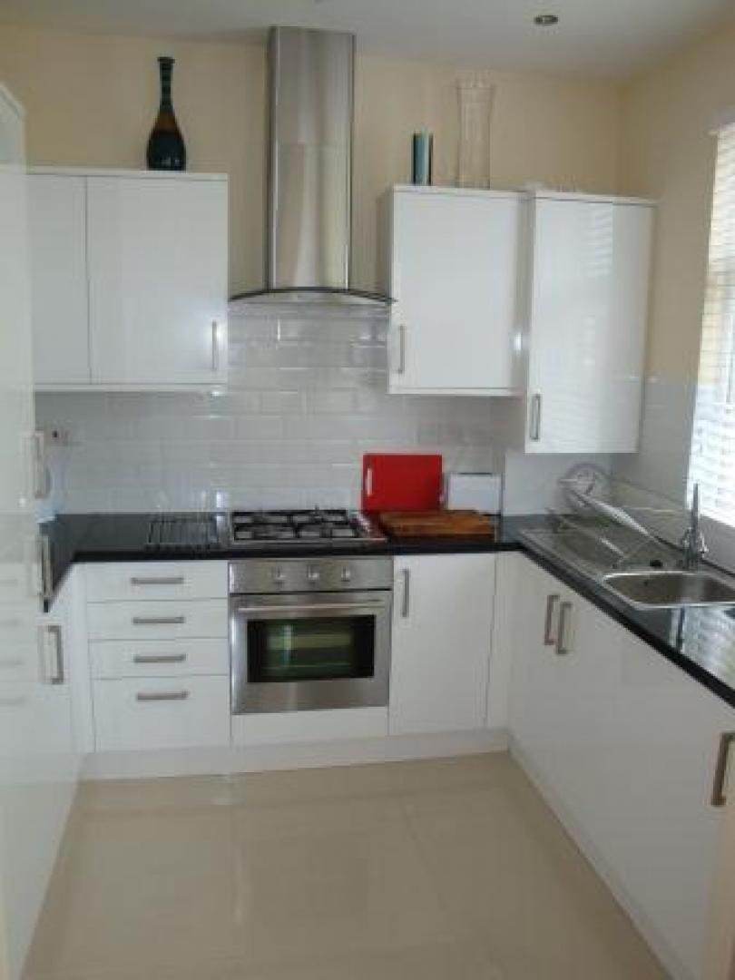 			1 Bedroom, 1 bath, 1 reception Flat			 Holland Road, KENSAL GREEN/WILLESDEN
